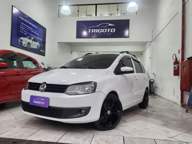 Volkswagen Spacefox 1.6/ 1.6 Trend Total Flex 8V 5P 2012