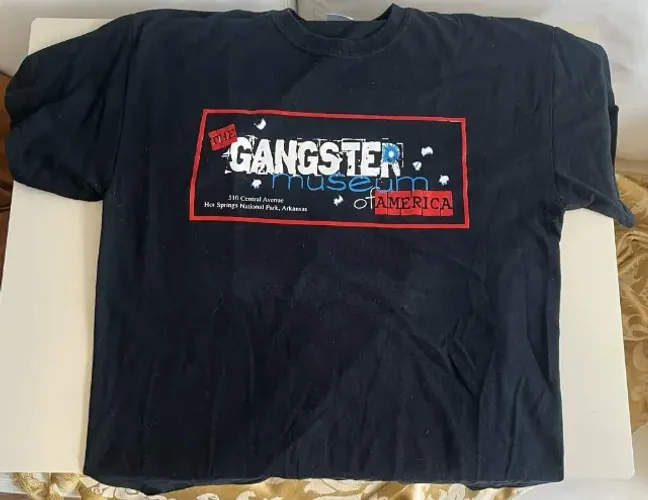 Camiseta Museu Gangster M