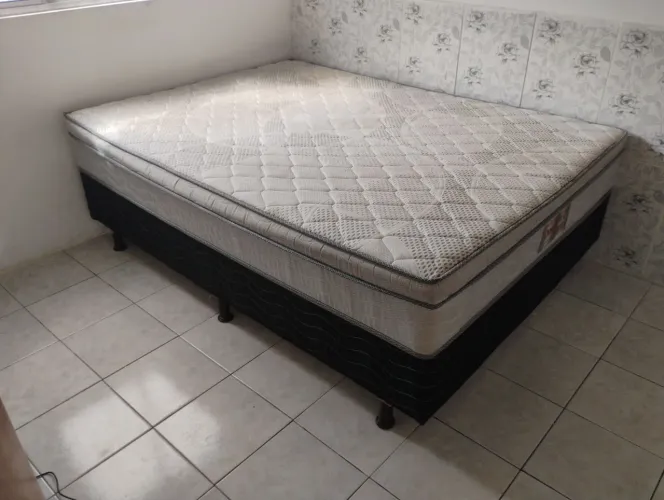 Cama box