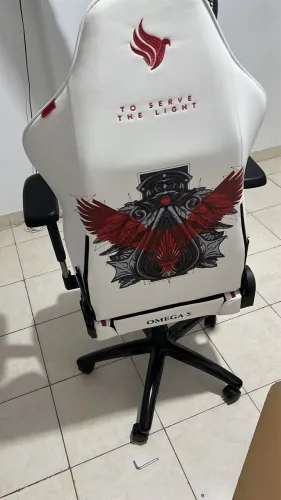 Cadeira Gamer Assassin?s Creed Edition Nova ( aceito Cartão com acréscimo da maquininha)