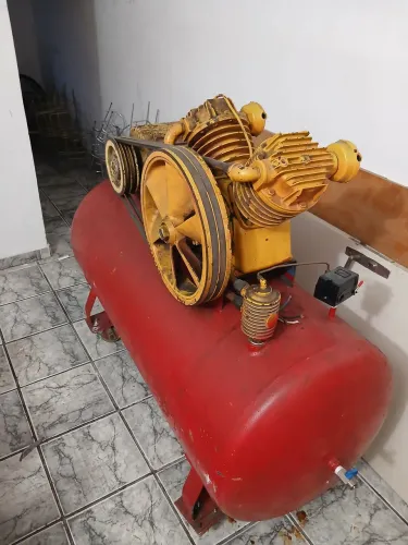 Compressor