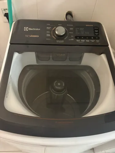 Máquina de Lavar Electrolux 14kg Branca Premium Care com Cesto Inox e Jet&clean