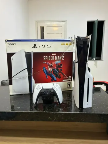 PS5 COM LEITOR DE DISCO 