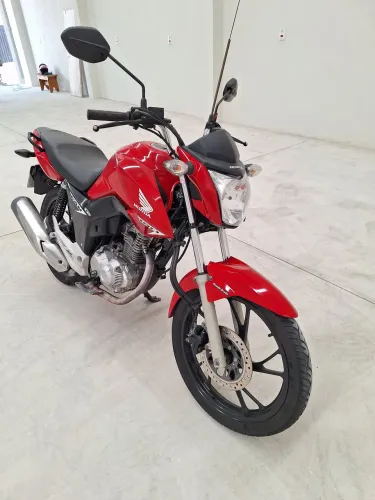 CG 160 Fan, único dono, IPVA pago, 2020, pneus bons valor R$ 13.600,00. Contato Edinho.
