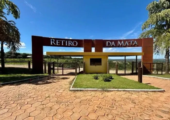 Condomínio Retiro da Mata