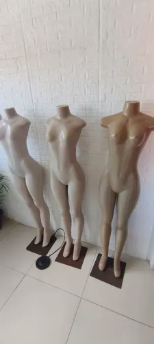 Vendo 3 manequins