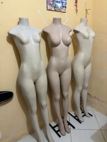 Manequim R$90