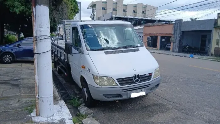 Mercedes-Benz Sprinter 413-d Chassi Curto/longo Diesel 2012