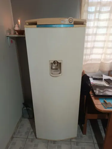 VENDO: Geladeira Consul Degelo Seco 380L