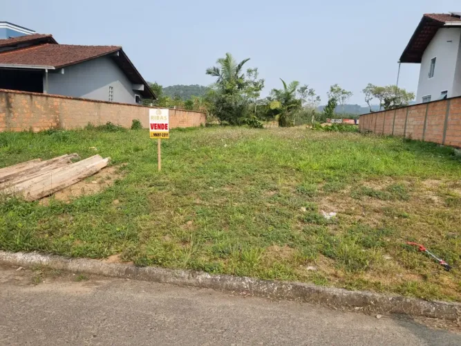 Terreno a venda no Bairro Rio da Luz em Jaraguá do Sul