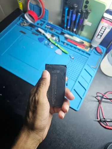 Bateria original retirada Iphone 14