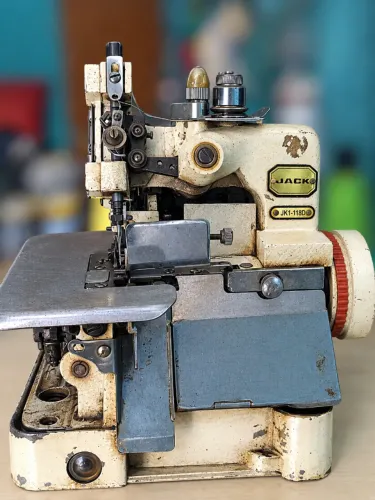 Maquina de costura