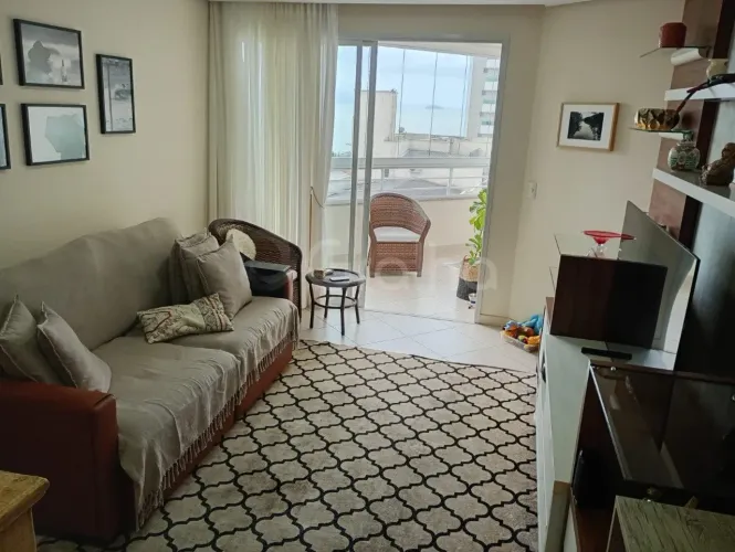 Apartamento de 120m² com 3 quartos sendo 1 suíte no bairro Balneário