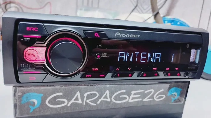 Pioneer MVH-s218BT