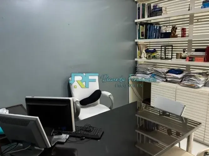 Sala è venda. 30m² no Edifício Corpus em Botafogo.