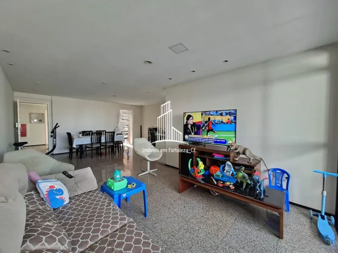 Ap2460- Amplo Apartamento com 3 Suítes à Venda no Meireles | 135m² | R$850 Mil