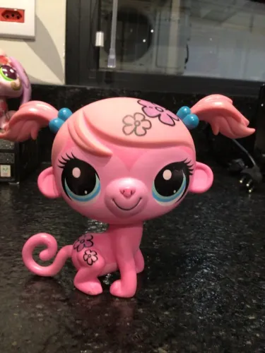 Littlest pet Shop jumbo