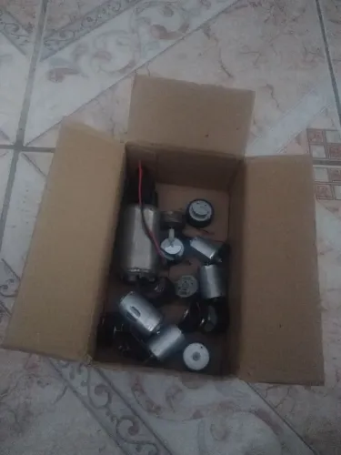 Lote de motores elétricos