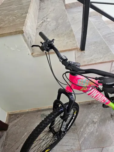 Bicicleta a venda 
