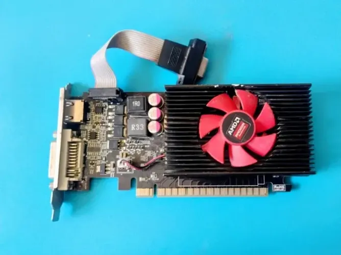 laca de Vídeo NVIDIA GeForce GT 430 2GB DDR3 128-Bit
