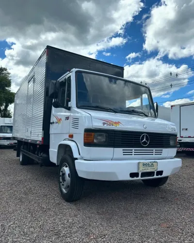 CAMINHÃO MERCEDES-BENZ 710 disponível para parcelamento via boleto