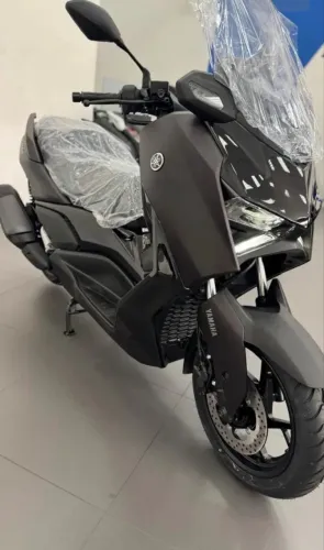 Xmax 300 2026 baixa km
