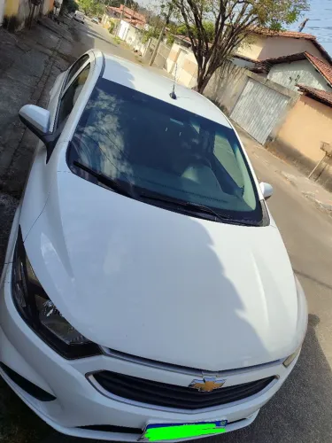 Chevrolet Onix Hatch LT 1.0 8V Flex Mec. 4P 2018