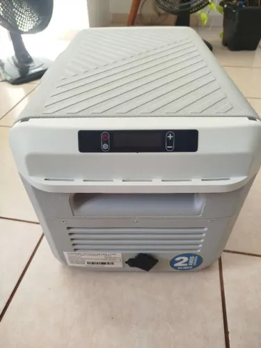 Geladeira Elber 12/24volts 20 litros