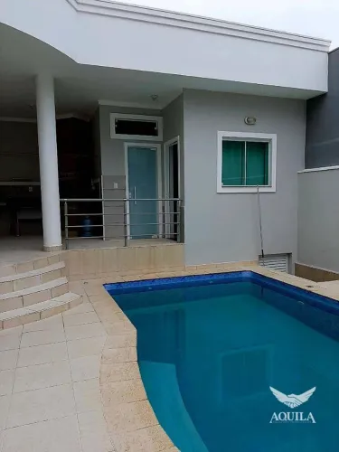 SOBRADO COM 03 SUÍTES E PISCINA NO CONDOMÍNIO LAGO DA BOA VISTA - ALTO DA BOA VISTA - SORO