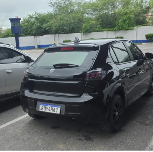 Peugeot 208 Like 1.0 Flex 6V 5P Mec. 2023
