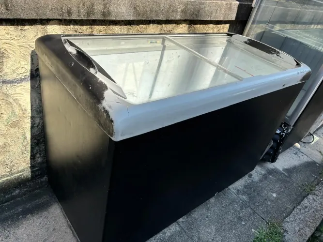 Frezzer Horizontal Metalfio