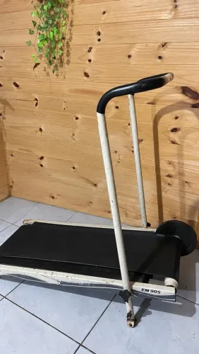 Esteira Simuladora de Caminhada/Corrida