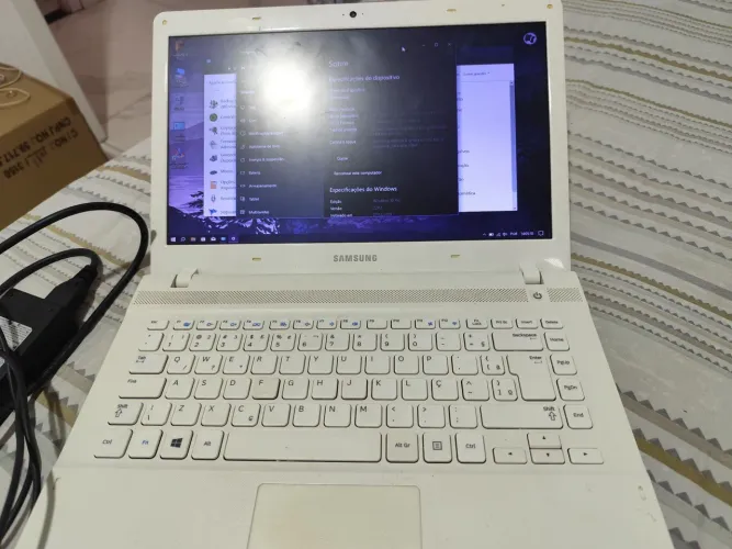 Notebook Samsung core I3 6gb ram