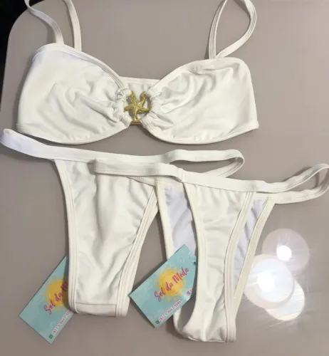 Biquíni estrela só no branco