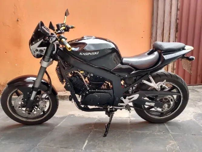 KASINSKI COMET - 250CC GT