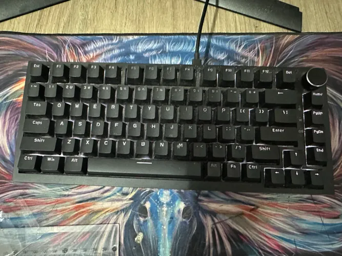 Monitor LG UltraGear 27" + Teclado Mecânico Ajazz + Mouse Attack Shark