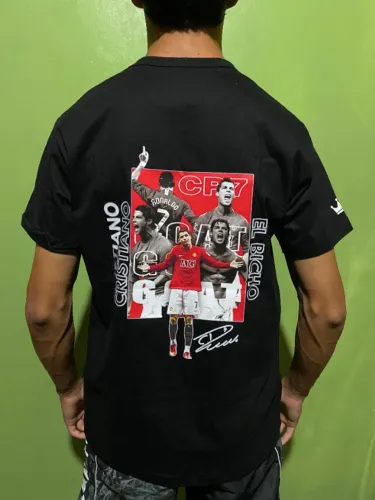 ESTAMPAS EM CAMISAS, CANECAS, ALMOFADAS