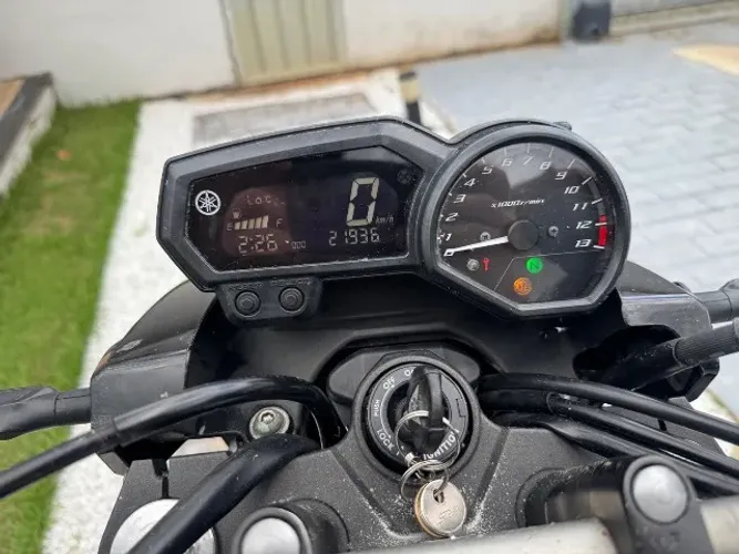 YAMAHA XJ6 N / ABS 2017 BRANCA 