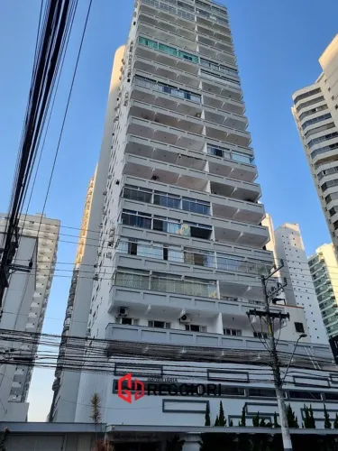 APTO 1 DORMT, QUADRA MAR EM BALNEÁRIO CAMBORIÚ