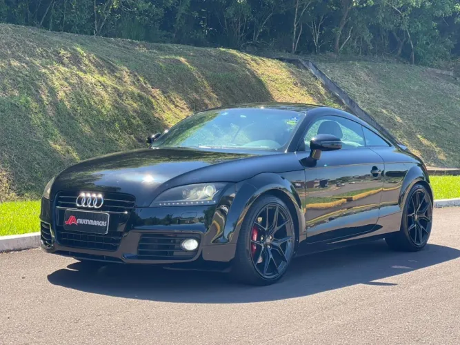 Audi TT 2.0 16V TFSI S-tronic 2011