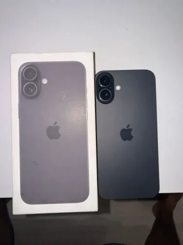 iPhone 16 Plus