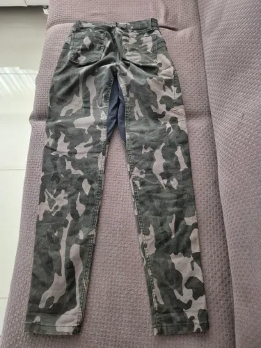 Calça feminina HLX