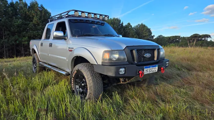 Ford Ranger XLT 2.8 8V 135cv 4X4 CD TB Diesel 2005