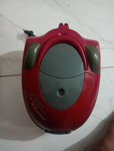 Aspirador de pó Electrolux 1300W