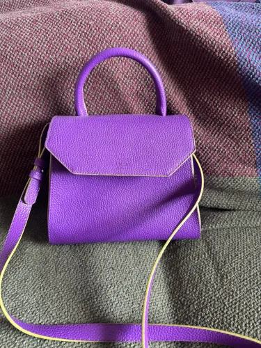 Bolsa arezzo giorno tote pequena roxa