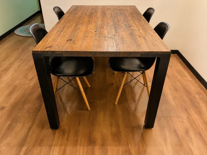 Mesa Kemp Studio Madeira 160x90 + 4 Cadeiras Tok&Stok