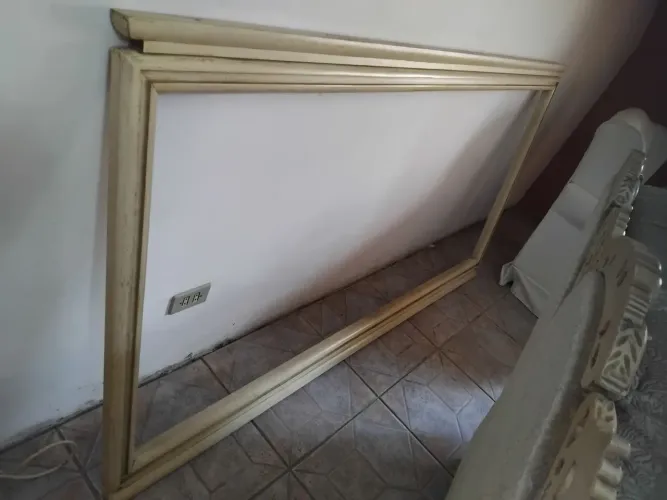 Moldura para quadro ou espelho grande