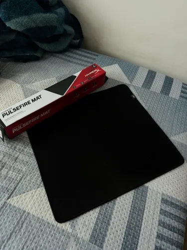 Vendo Mousepad HyperX Pulsefire MAT - EXCELENTE ESTADO