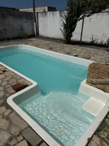 Piscina de fibra