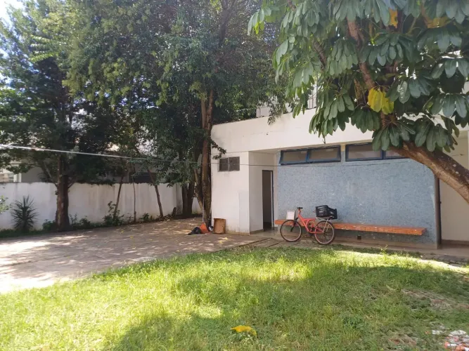 Imóvel Comercial 1000 m2, melhor localização, Clínicas, Laboratórios, grandes negócios